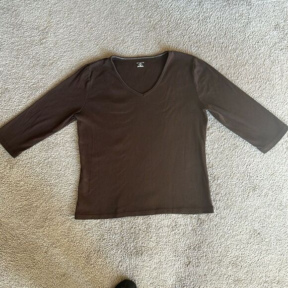 St.John’s Bay Petite Classic Tee! - Picture 3 of 9